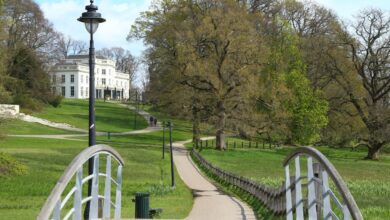 Hiuize Sonsbeek Witte Villa Arnhem-Park-Sonsbeek-©-Pietersma-Shutterstock.com