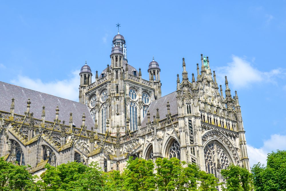 Den-Bosch-Sint-Jan-kathedraal-©-Petr-Pohudka-Shutterstock.com