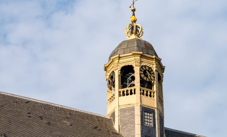 Sneek Martinitoren Klokkentoren - Foto © TasfotoNL Shutterstock.com