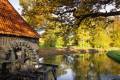 Twente-Watermolen-de-Noordmolen-nabij-Kasteel-Twickel-©-jstuij-Shutterstock.com